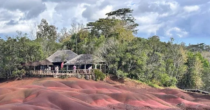 Mauritius Southern Tour (Chamarel, Grand Bassin, Le Morne)